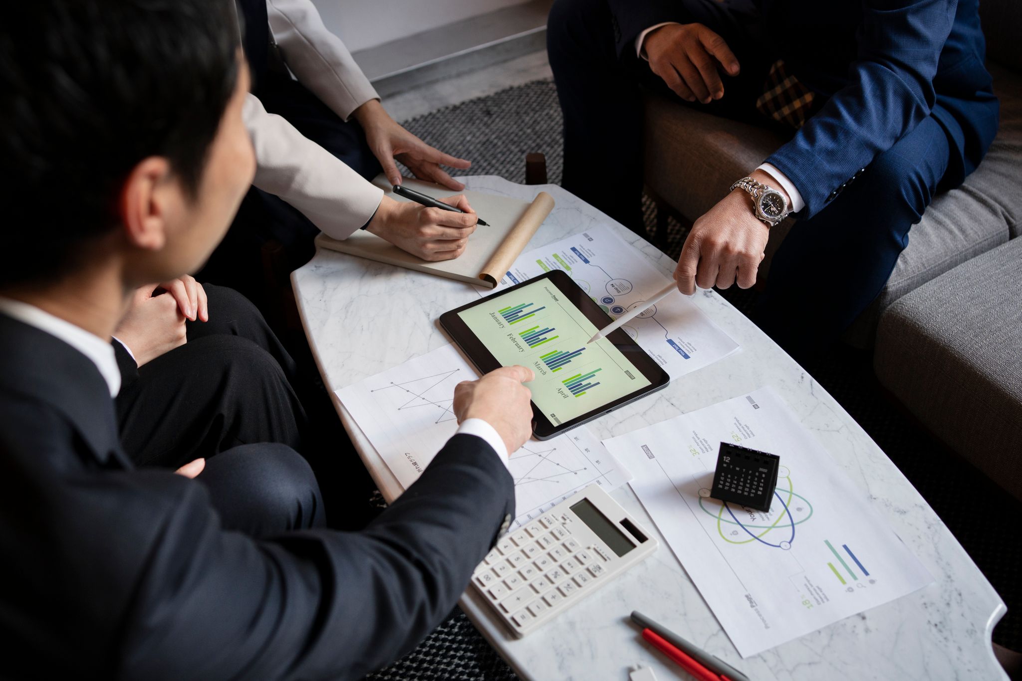 Mastering Commerce
