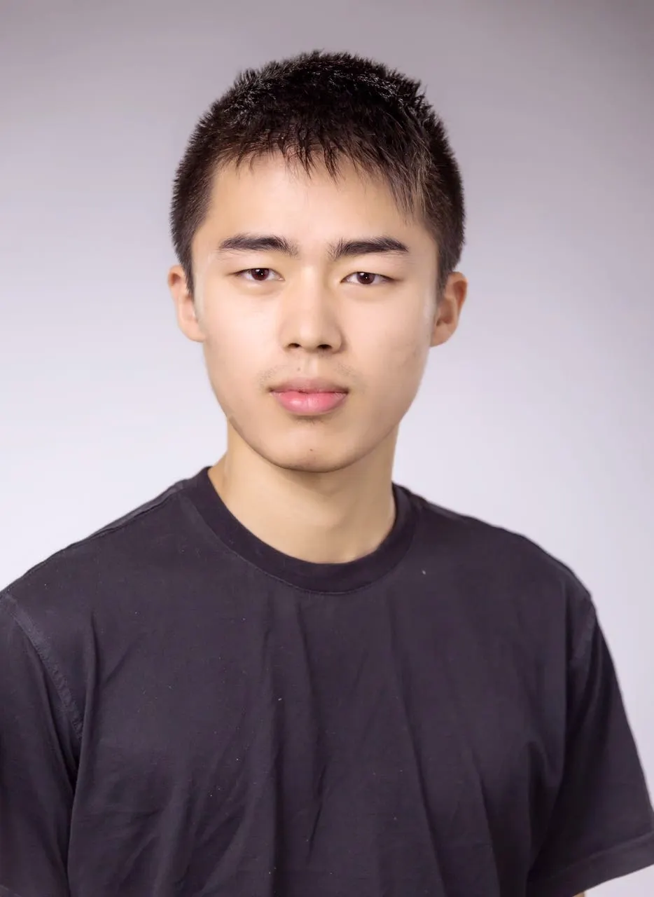 Prof. Qizhe Cai