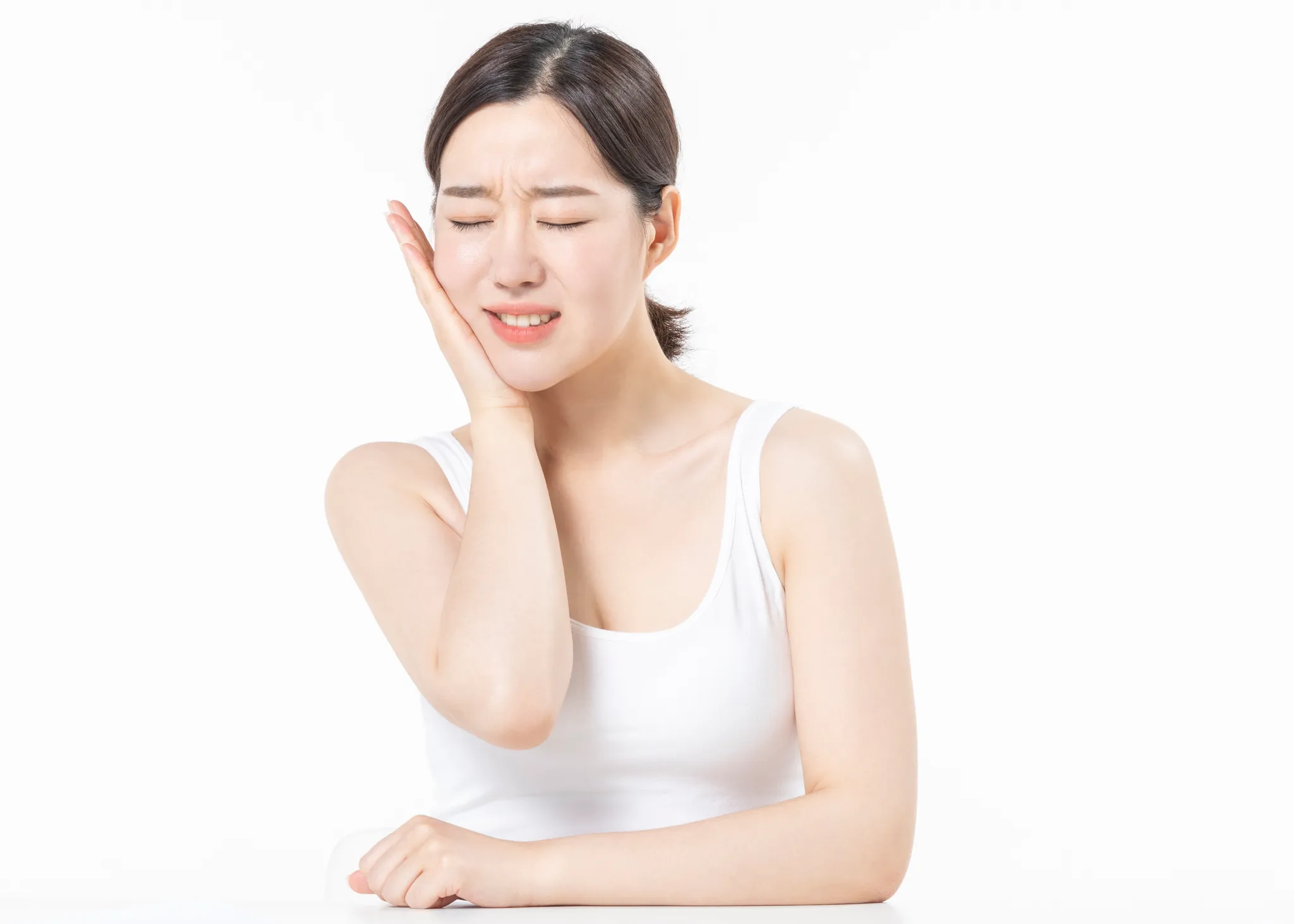 장기동치과 턱관절 장애: 증상, 스플린트 치료 및 진단 가이드
