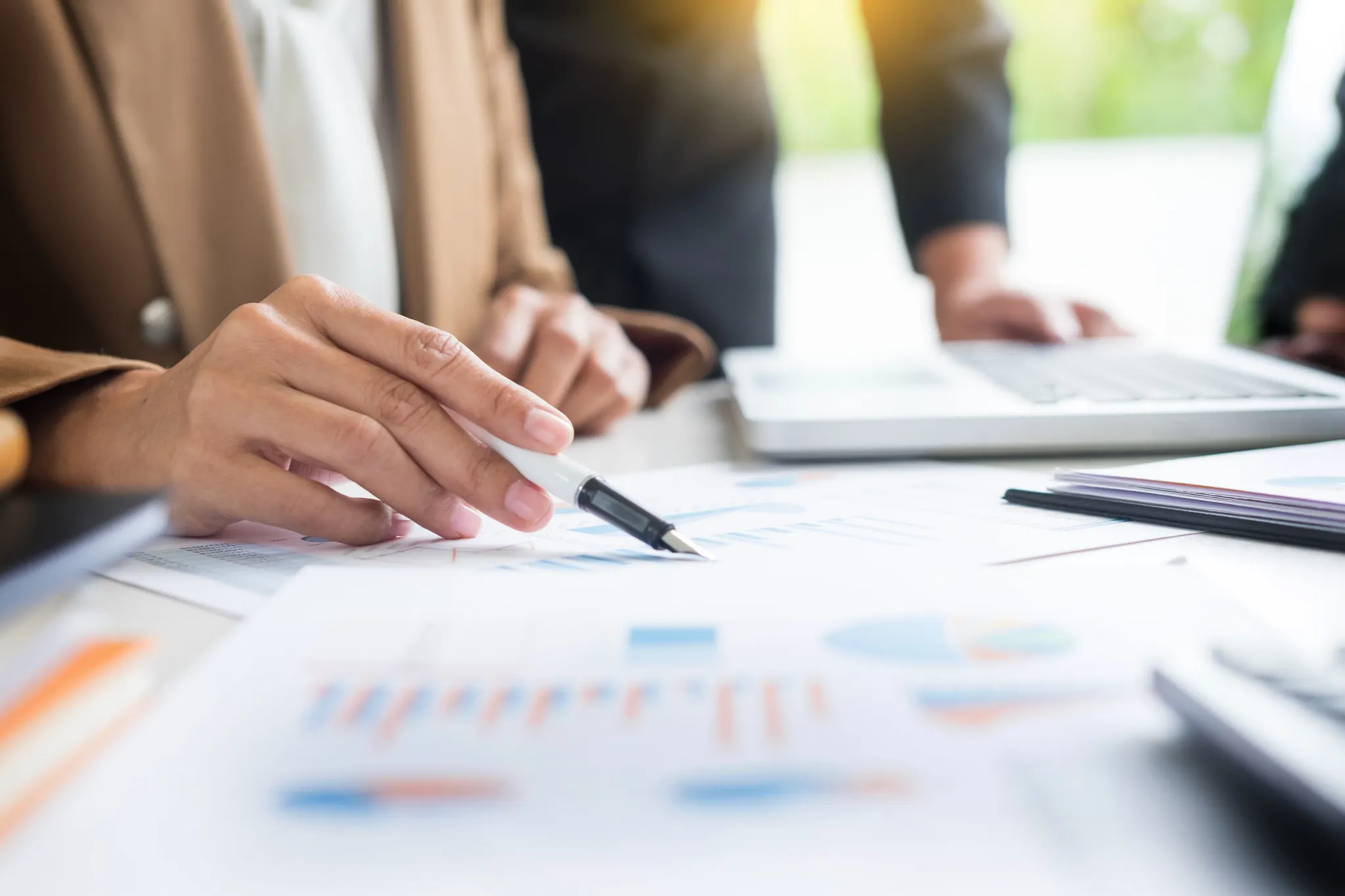 병원 광고비, 낭비인가 투자인가? 데이터로 증명하는 마케팅 효율 분석법