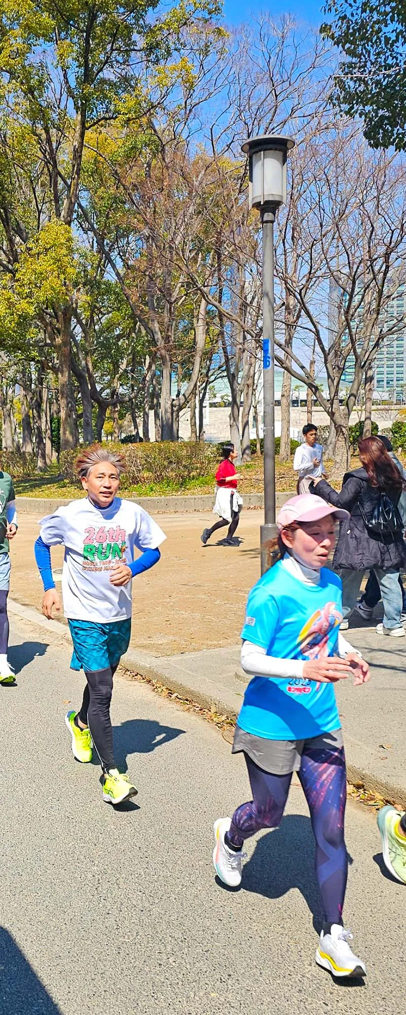 3월 오사카 런닝하는 현지인