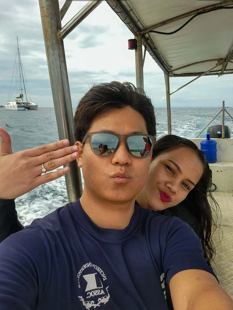 세부에서 즐긴 파라세일링