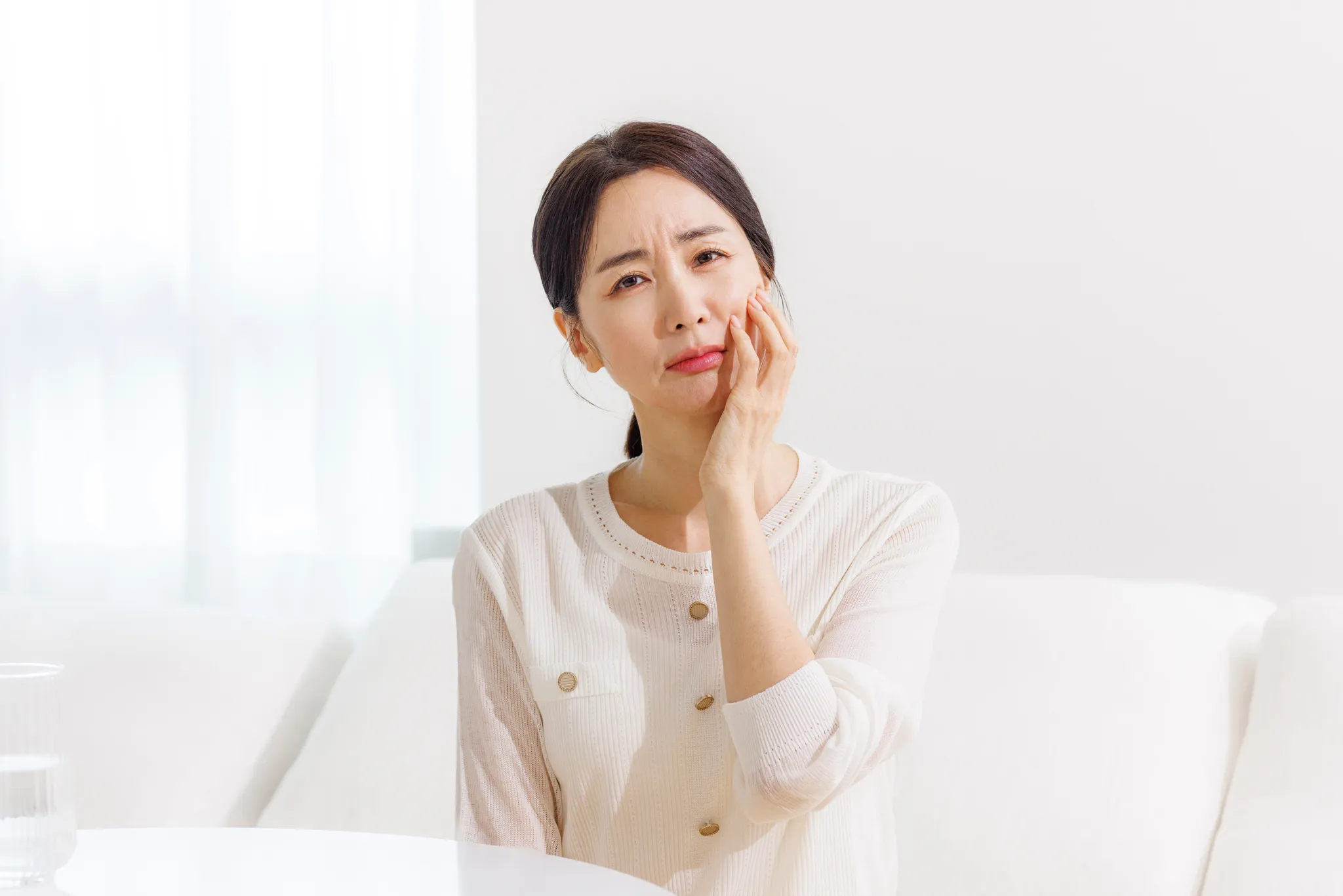 김포치과 임플란트 오래 쓰려면? 수명과 관리 방법 꼭 확인하세요