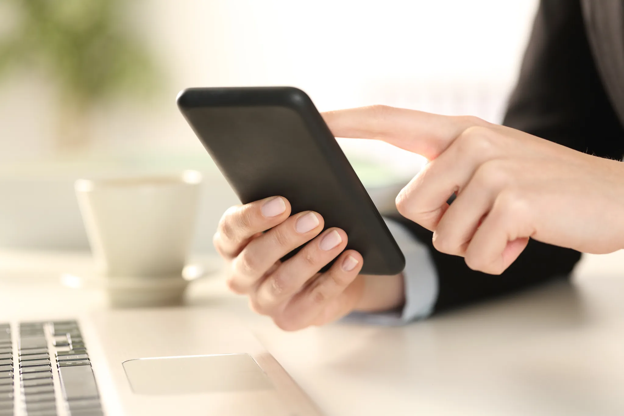 치과홈페이지제작을 했는데도 환자가 떠나는 이유|병원마케팅에서 자주 놓치는 ‘확신 공백 구간’