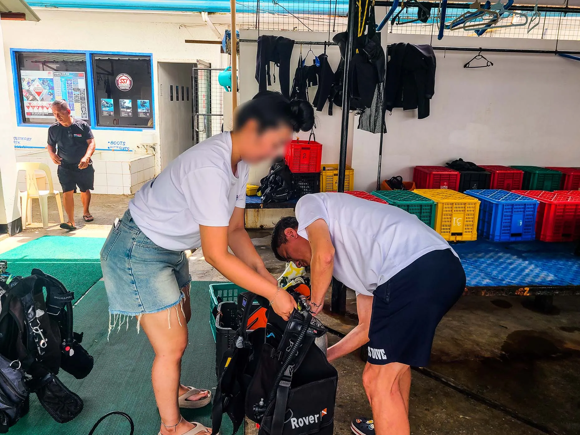 Scuba gear introduction in Cebu – 세부 스쿠버 장비 소개와 조립 교육