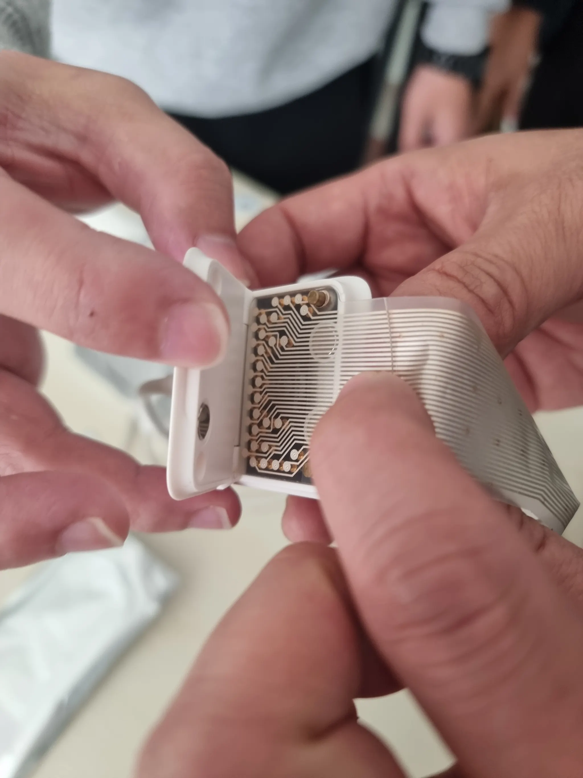 HD EMG (BioFlex nano 32) - 생체신호 전송 케이블