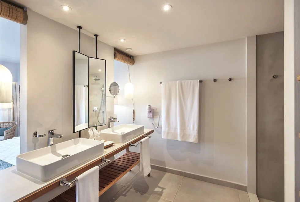 Superieure 3_edited_edited.jpg