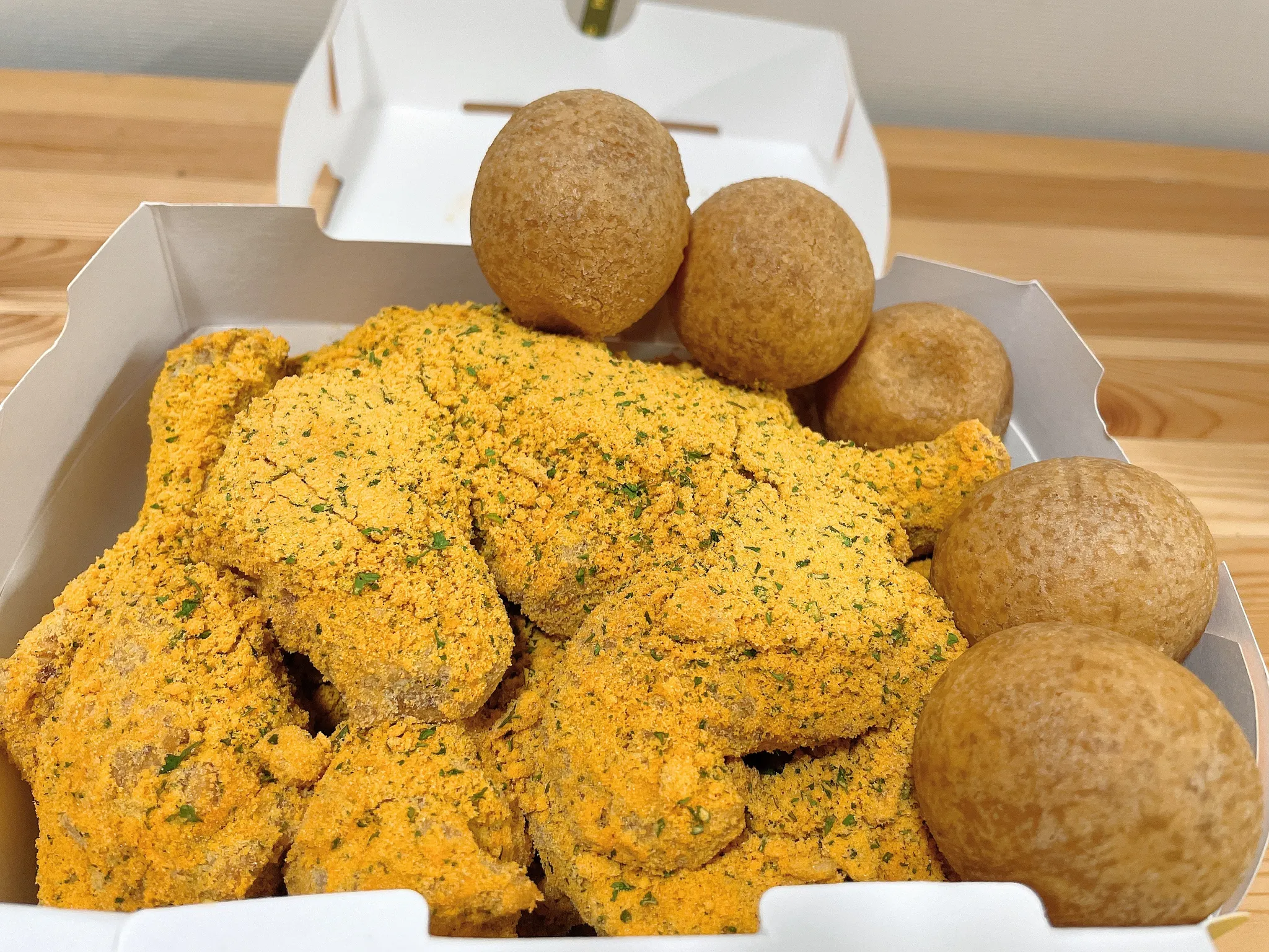 치킨 뭐 먹지 고민? BHC 치킨 뿌링클 콤보 +치즈볼 먹었다